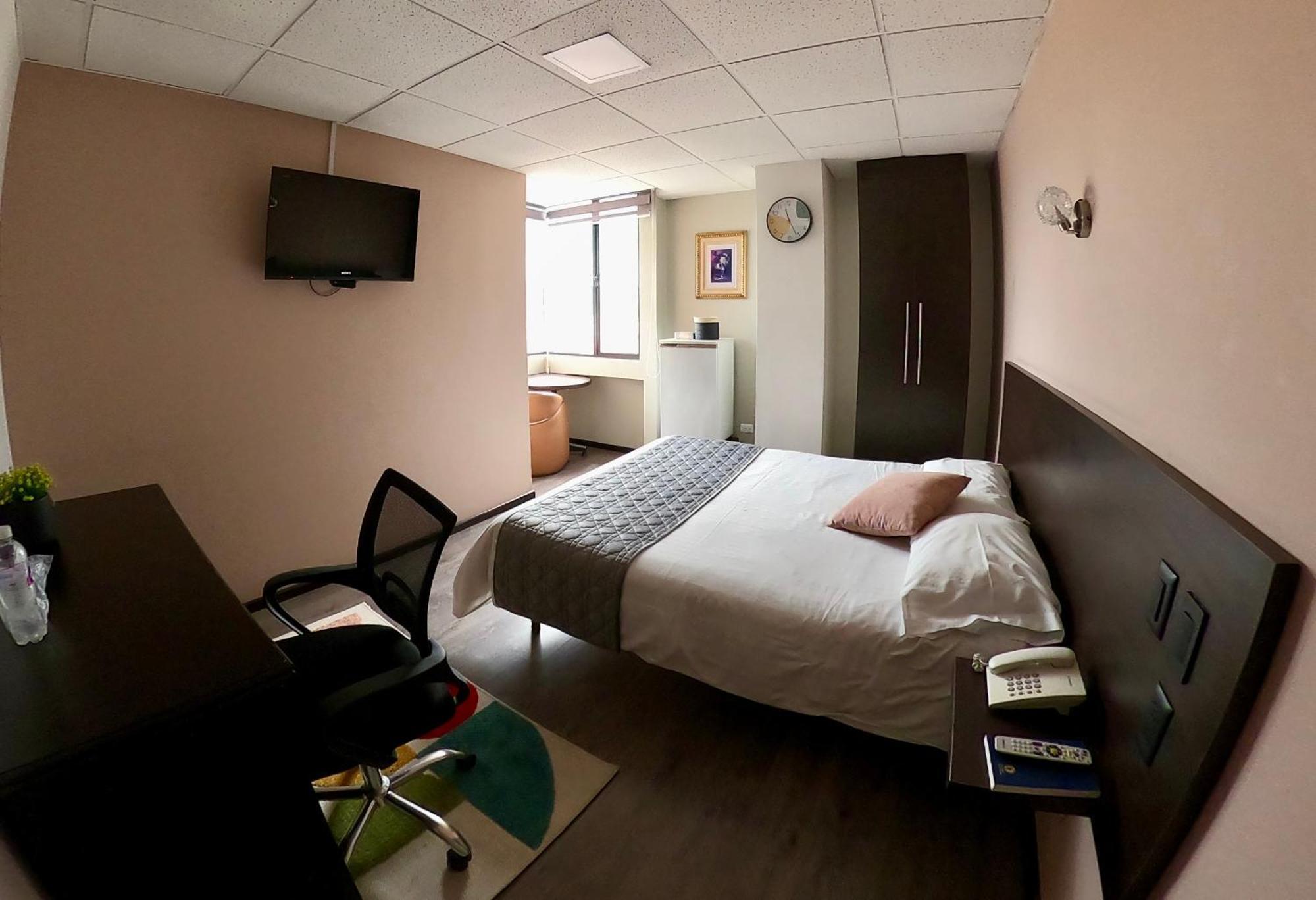 Superior Queen Room
